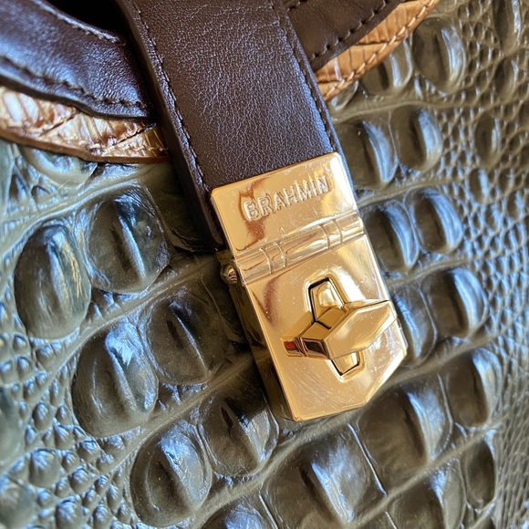 Brahmin🌿SERPENTINE HEARTWOOD ELISA SATCHEL 
NEW WITH ATTACHED TAG🍃$435 MSRP🍃 - Picture 3 of 15